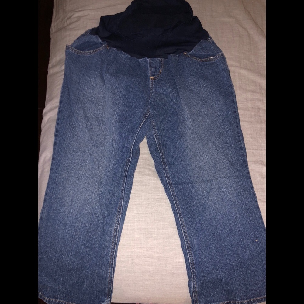 Maternity Capri